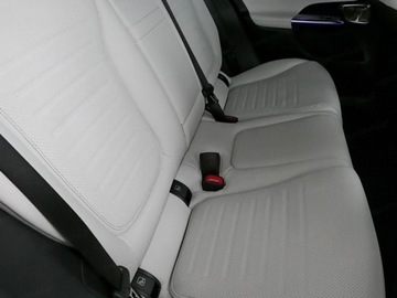 Mercedes GLC C254/X254 Coupe 2.0 220d 197KM 2025 GLC Coupe 220 d 4-Matic AMG Line 2.0 (197KM) 2025, zdjęcie 11