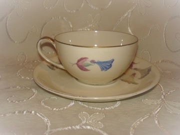 Piękna porcelanowa filiżanka z podstawką Rosenthal