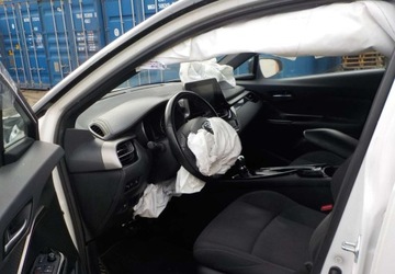 Toyota C-HR I Crossover 1.8 Hybrid 122KM 2018 Toyota C-HR Okazja 1.8 Hybryda 122KM, zdjęcie 26