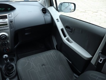 Toyota Yaris II Hatchback 5d 1.33 Dual VVT-i 101KM 2009 Toyota Yaris 1.33 Dual VVT-i, Klima,ALU, zdjęcie 6