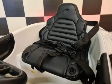 MCLAREN ЭЛЕКТРОМОТОРНЫЙ АВТОМОБИЛЬ + ПУЛЬТ ДИСТАНЦИОННОГО УПРАВЛЕНИЯ НА АККУМУЛЯТОРЕ