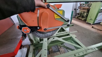 Торцовочная пила радиального поперечного сечения Dewalt 8101