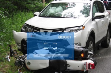 ВИДЕОДВИЖИТЕЛЬ ДЛЯ МОТОЦИКЛА КВАДРО, 2x КАМЕРА FULL HD