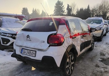 Citroen C3 II Hatchback facelifting 1.2 PureTech 110KM 2016 Citroen C3 112016r SALON POLSKA.1.2 Benzyna. Uszkodzony. Poobijany. Jezdzi, zdjęcie 2