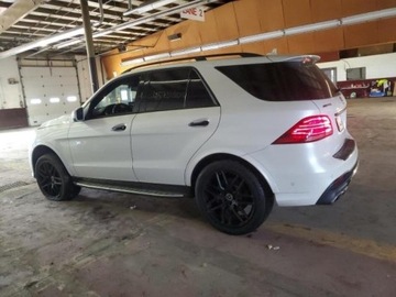 Mercedes GLE W166/C292 2018 Mercedes-Benz GLE 2018, 5.5L, 4x4, 63 AMG, od ubezpieczalni 5.5 Benzyna, zdjęcie 2