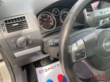 Opel Zafira B 1.9 CDTI ECOTEC 100KM 2005 Opel Zafira 1.9cdti 7 osobowa nowy pt nowe tarcze nowe opony auto do jaz, zdjęcie 22