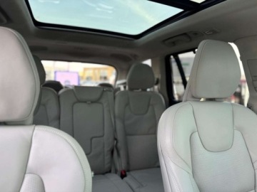 Volvo XC90 II SUV Plug-In Facelifting 2024 2.0 T8  455KM 2026 VOLVO XC90 T8 AWD Plug-In Hybrid Ultra Bright 2.0 (455KM) 2026, zdjęcie 15