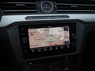 Volkswagen Passat B8 Limousine 1.4 TSI BlueMotion Technology 125KM 2018 VW Passat 1.4 TSI, Salon Polska, VAT 23%, Navi, zdjęcie 14