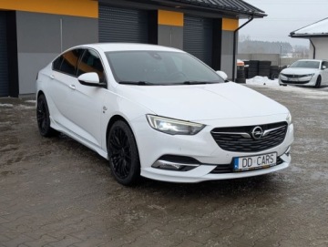 Opel Insignia II Grand Sport 2.0 Turbo 260KM 2017 Opel Insignia OPC Line 4x4 Navi Kamera Podgrzewane fotele Serwis Gwarancja, zdjęcie 15