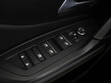 Peugeot 408 2022 Peugeot 408 PHEV automat full LED skóra/alcantara, zdjęcie 39