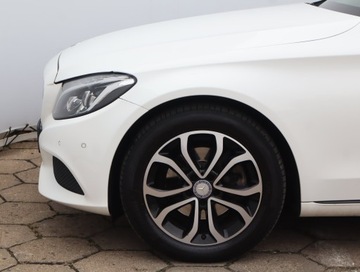 Mercedes Klasa C W205 Limuzyna 200 184KM 2016 Mercedes C C 200 4MATIC, Salon Polska, 4X4, zdjęcie 13