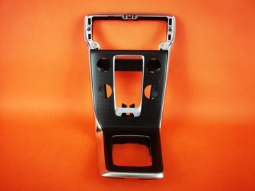 Volvo V40 II LIFT Dekor Tunelu Środkowego R Design