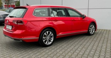 Volkswagen Passat B8 2020 Volkswagen Passat DSG PlugIn LED Webasto Bezwypadkowy Piekny kolor Faktu, zdjęcie 33