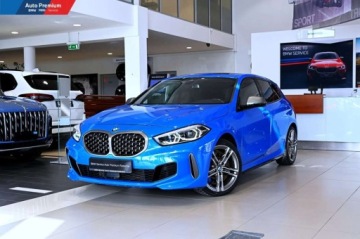 BMW Seria 1 F40 Hatchback M 2.0 M135i 306KM 2021 BMW Seria 1 M135i xDriveFV23Hamulec Sportowy MPakiet Aerodynamiczny MFotel, zdjęcie 2