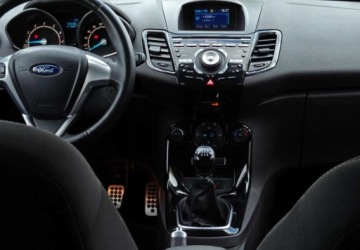 Ford Fiesta VII Hatchback 3d Facelifting 1.0 EcoBoost 125KM 2013 Ford Fiesta Ford Fiesta 1.0 EcoBoost Start-Stop Sport Benzyna 125KM, zdjęcie 6