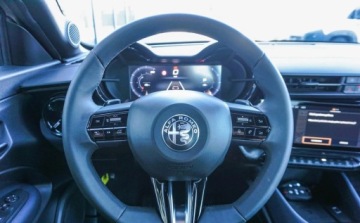 Alfa Romeo Junior 2025 Alfa Romeo Junior Alfa Romeo Junior 1.2 Hybryda 145KM, zdjęcie 8