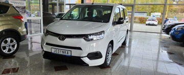 Toyota 2022 Toyota Proace City Verso Proace City Verso Long 7foteli 130KM z polskiego, zdjęcie 11