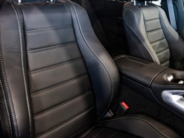 Mercedes GLE V167 SUV Facelifting 2.0 300d 269KM 2025 MERCEDES-BENZ GLE 300 d 4-Matic AMG Line 2.0 (269KM) 2025, zdjęcie 6