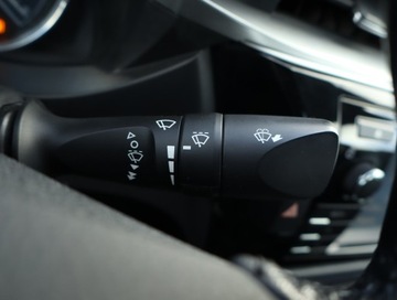 Toyota Corolla XI Sedan 1.6 Valvematic 132KM 2015 Toyota Corolla 1.6 Valvematic, Salon Polska, zdjęcie 20