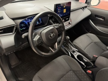 Toyota Corolla XII TS Kombi Facelifting 2.0 Hybrid Dynamic Force 196KM 2023 Toyota Corolla 2.0 Hybrid Comfort Seria E21 (2019-, zdjęcie 9