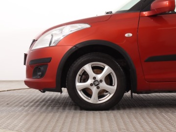 Suzuki Swift V 2010 Suzuki Swift 1.2, 4X4, Klima, Parktronic,ALU, zdjęcie 14