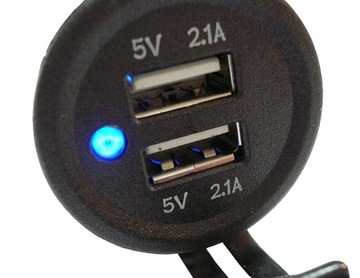 ŁADOWARKA SAMOCHODOWA USB 5V 4,2 A GNIAZDO HERMETYCZNE 12V 24V