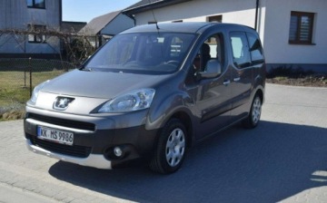 Peugeot Partner I 1.6 HDi 90KM 2009 Peugeot Partner 1.6 HDI Berlingo Klima PDC Oryginal Lakier Sprowadzony, zdjęcie 5