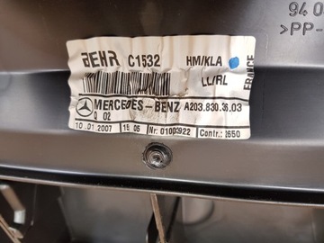 DESKA ROZDĚLOVAČE KONZOLA KOKPIT MERCEDES W203