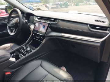 Jeep Grand Cherokee V 2023 Jeep Grand Cherokee L Limited 2023 3.6l 3.6 Benzyna 293KM, zdjęcie 9