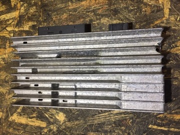 AUDI A4 B8 A5 8T WZMACNIACZ BANG OLUFSEN 8T0035223S
