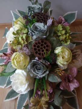 Букет для украшения могилы кладбище ИСКУССТВЕННЫЕ ЦВЕТЫ