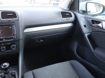 Volkswagen Golf VI 2011 VW Golf 1.2 TSI, Klima, Parktronic,ALU, zdjęcie 7
