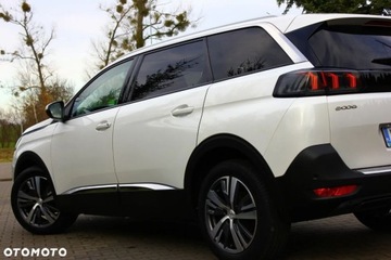 Peugeot 5008 II Crossover Facelifting 1.5 BlueHDi 130KM 2021 Peugeot 5008 Peugeot 5008 1.5 BlueHDI Allure SampS 1.5 Diesel 130KM, zdjęcie 8
