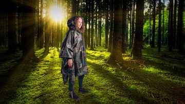 PŁASZCZ PRZECIWDESZCZOWY PELERYNA KURTKA NIEPRZEMAKALNY SOLIDNY Z KAPTUREM