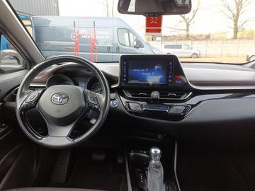 Toyota C-HR I Crossover 1.8 Hybrid 122KM 2019 Toyota C-HR 1.8 Hybrid Prestige 1.8 Hybrid Prestig, zdjęcie 13