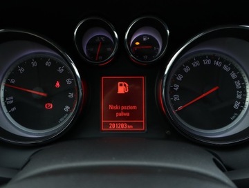 Opel Astra J Hatchback 5d 1.4 Turbo ECOTEC 140KM 2012 Opel Astra 1.4 T, GAZ, VAT 23%, Klima, zdjęcie 10