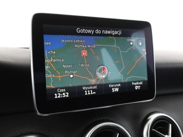 Mercedes Klasa A W176 Hatchback 5d Facelifting 180 122KM 2015 Mercedes A 180 półskóra navi grzane fotele, zdjęcie 24