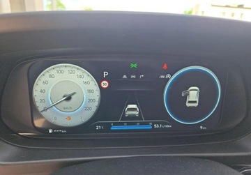 Hyundai Bayon SUV Facelifting 1.0 T-GDI 100KM 2025 Hyundai Bayon Hyundai Bayon 1.0 T-GDI 100KM 6MT Executive Dragon Red Od, zdjęcie 16