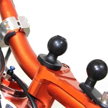 КРЕПЛЕНИЕ КРОНШТЕЙНА К ГОЛОВКЕ ОСИ РАМЫ ТРУБА 1 ДЮЙМ