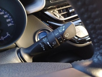 Toyota C-HR I Crossover Facelifting 1.8 Hybrid 122KM 2023 Toyota C-HR 1.8 Hybrid GPF Comfort 1.8 Hybrid GPF, zdjęcie 19