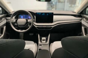 Skoda Octavia IV 2026 Skoda Octavia Essence Polski Salon Dowolna konfiguracja 1.5 Benzyna, zdjęcie 8