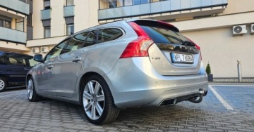 Volvo V60 I 2016 Volvo V60 2.0 Moc 240 KM benzyna - GAZ 2.0 Benzyna 240KM, zdjęcie 9