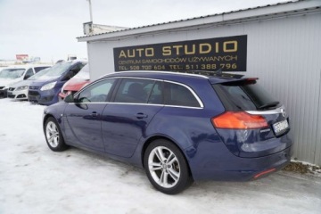 Opel Insignia I Sports Tourer 2.0 CDTI ECOTEC 160KM 2010 Opel Insignia Duza-Navi XenonLED Parktronic Tempomat Multifunkcja Klimatro, zdjęcie 2