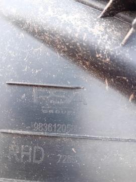 LEM VRSTVA KRYT LIŠTA PRAVÁ PEUGEOT 308 III T10 9836120580