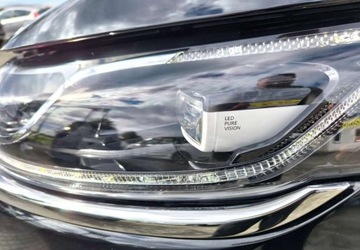 Renault Espace V Van 1.6 Energy dCi 160KM 2015 Renault Espace Renault Espace 1.6 dCi Energy Zen EDC 7os 1.6 Diesel 160KM, zdjęcie 28