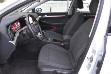 Volkswagen Golf VIII Variant 2.0 TDI 115KM 2022 Volkswagen Golf SalonPL 2.0TDI 115KM Life Pakiety Comfort LED ACC Digital, zdjęcie 24