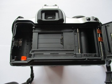 Canon EOS 3000V + Canon EF 28-90 мм f4-5.6 III