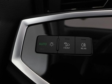Audi Q3 II SUV 2.0 35 TDI 150KM 2019 Audi Q3 S-tronic virtual navi PDC climatronic hak, zdjęcie 34