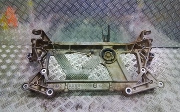 VW PASSAT B8 БОКОВОЙ ДЕРЖАТЕЛЬ ДВИГАТЕЛЯ 3Q0199369E