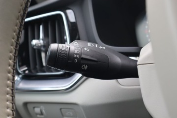 Volvo V60 I Kombi Facelifting 2.0 D3 DRIVE-E 150KM 2018 Volvo V60 D3 2.0, Skóra, Navi, Klima, Klimatronic, zdjęcie 21